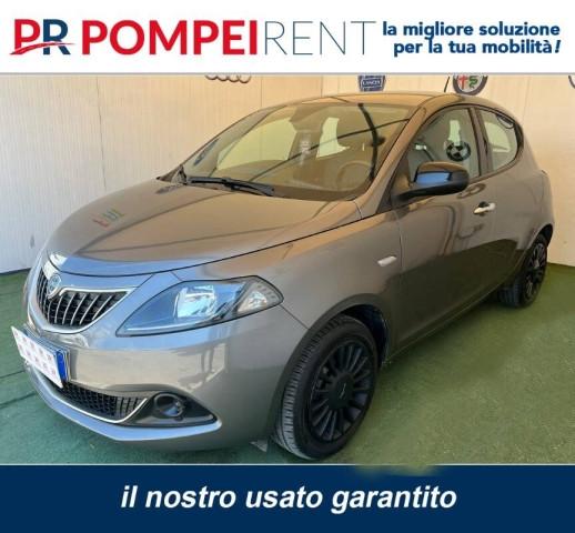 Lancia Ypsilon III 1.0 firefly hybrid Silver s&s 70cv