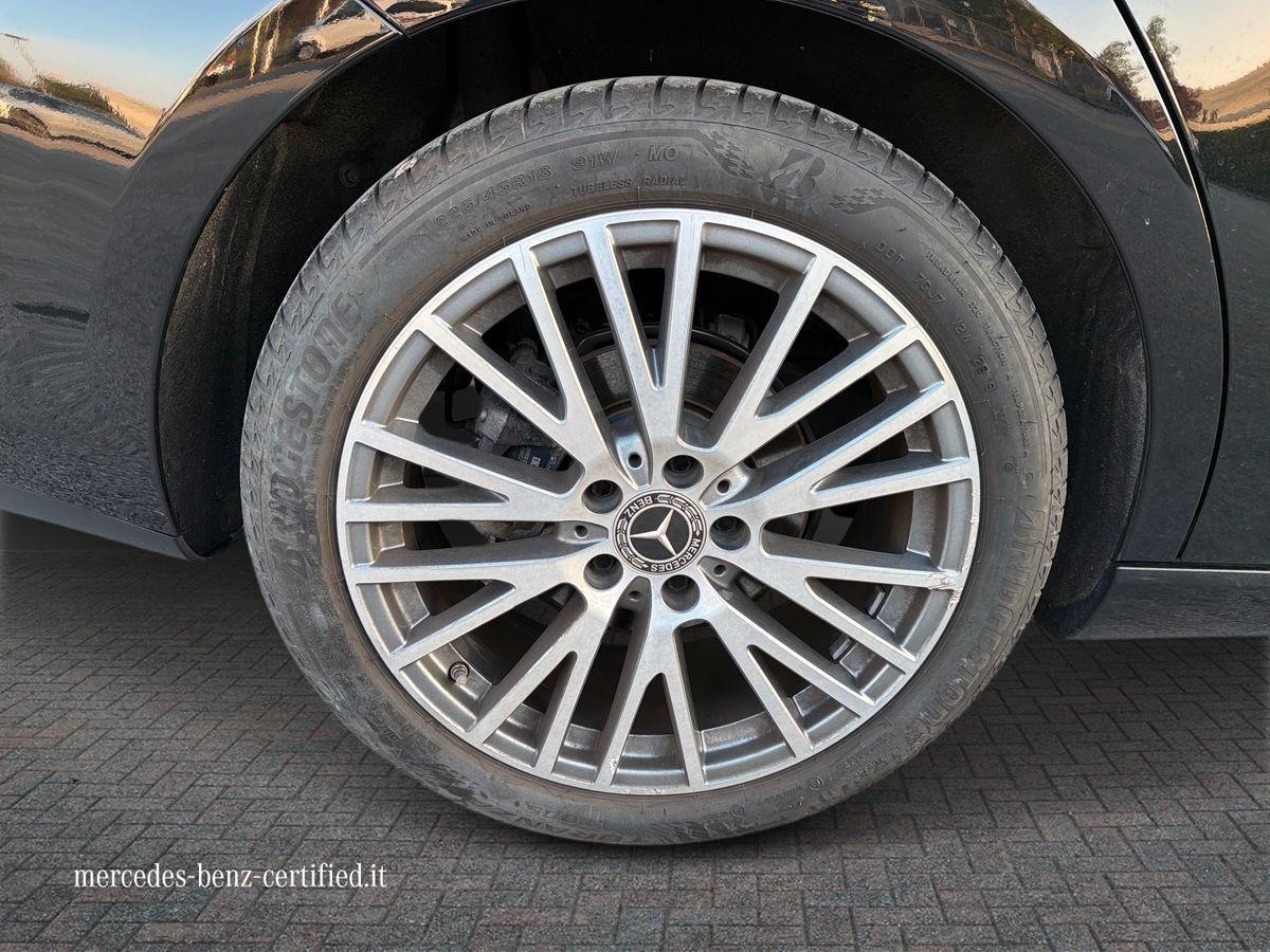 Mercedes-Benz CLA Coupe 180 Sport auto