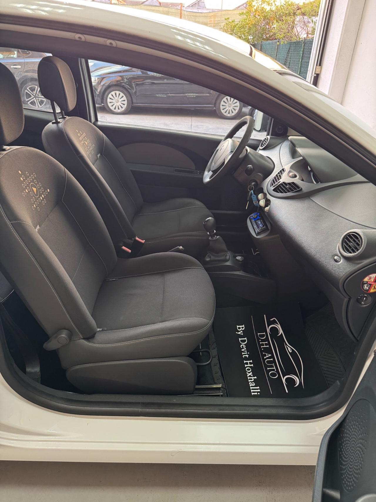 Renault Twingo 1.2 16V LEV Yahoo!