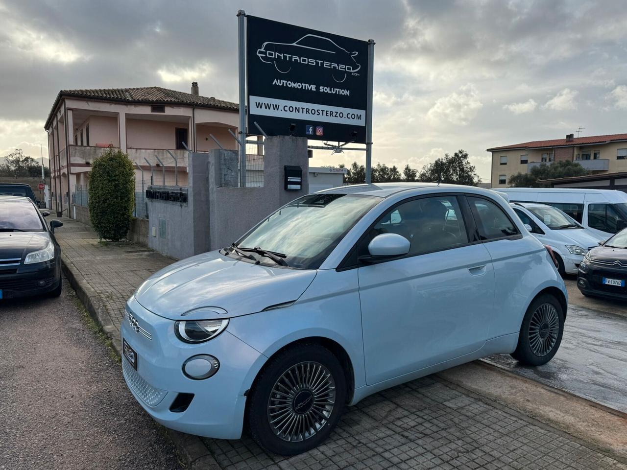 Fiat 500e Icon Berlina 42 kWh