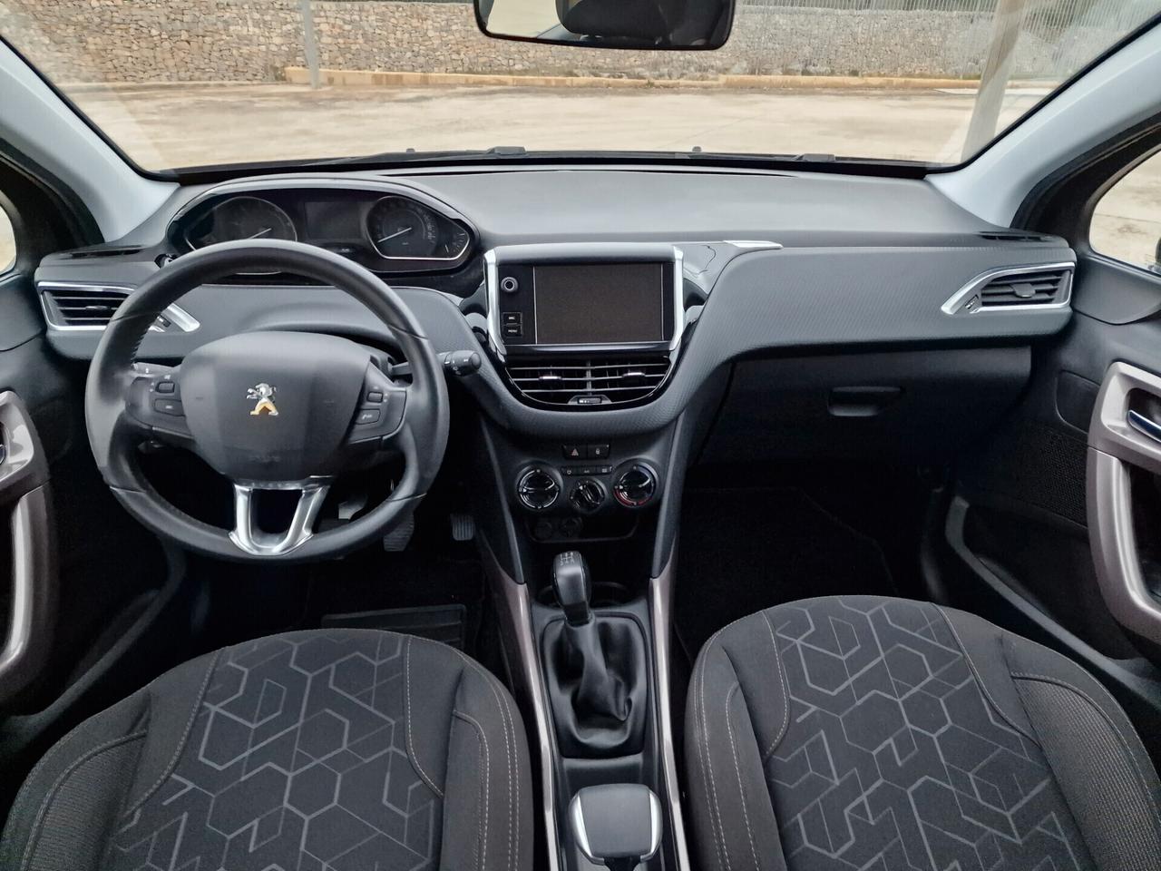 Peugeot 2008 1,6 Blue HDi