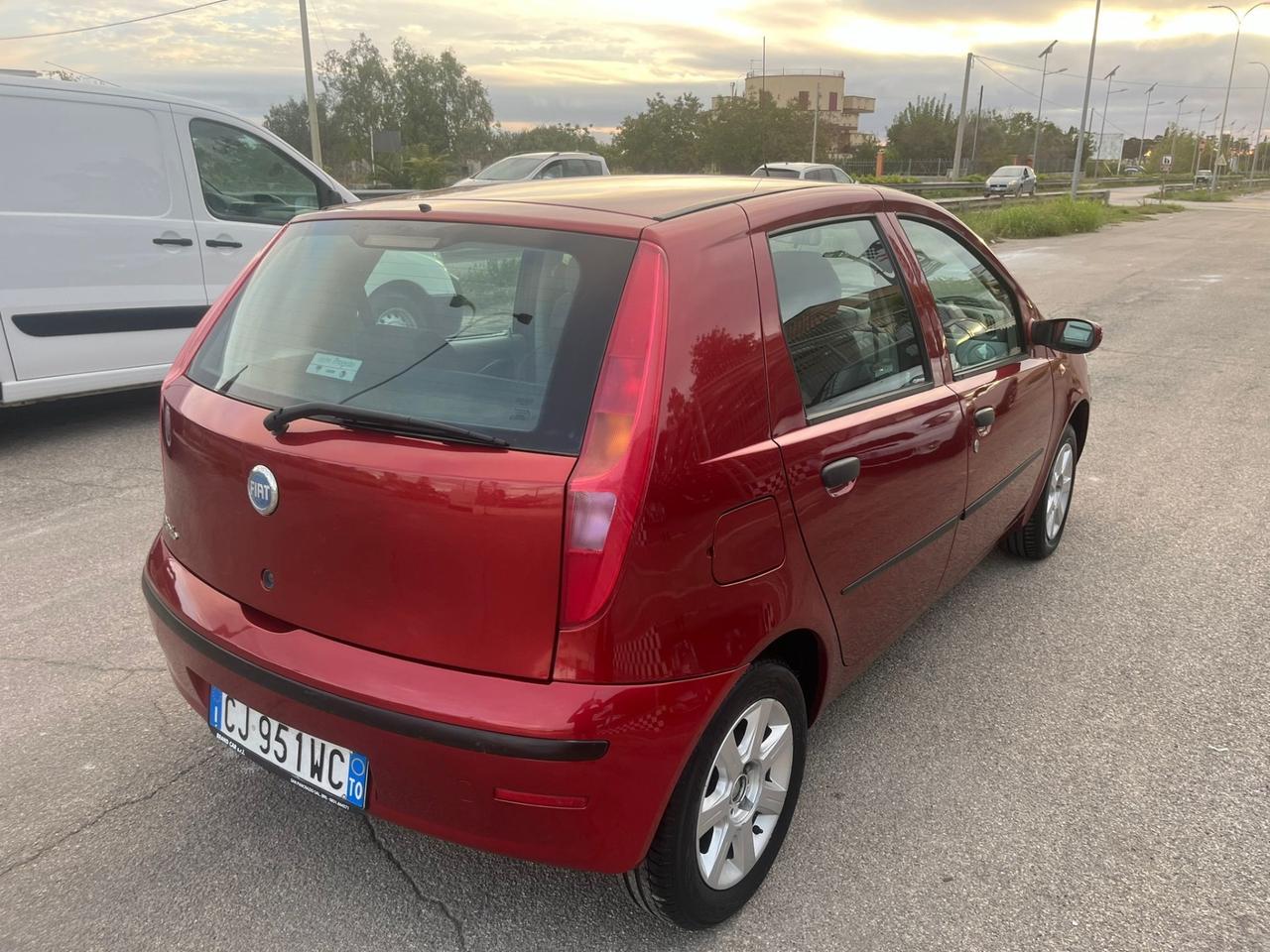 Fiat Punto 1200 Emotion Unipro 2003