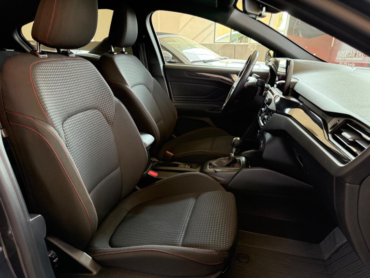 Ford Focus 1.0 EcoBoost 125 CV 5p. ST-Line