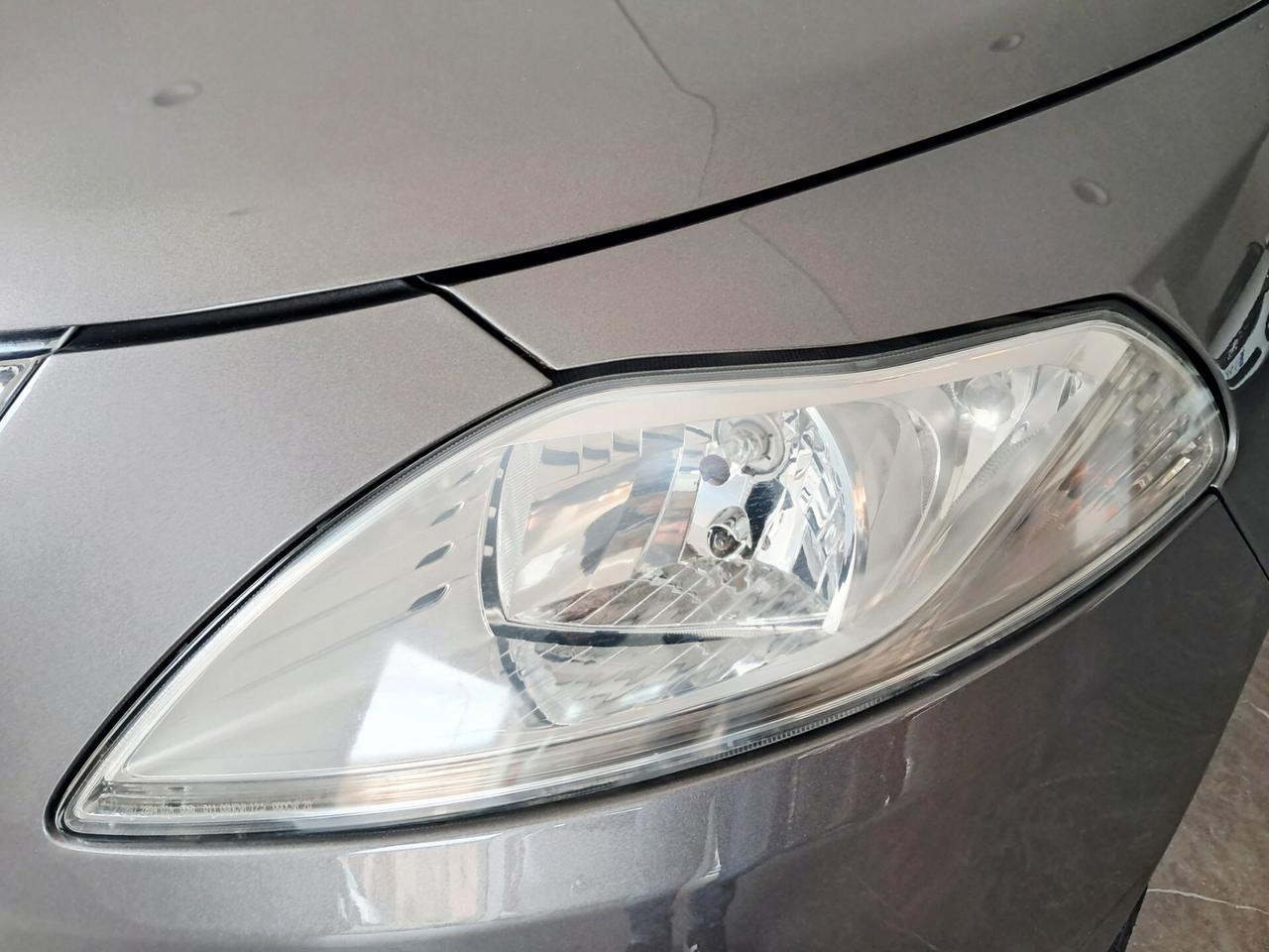 Lancia Ypsilon 1.2 69 CV 5 porte