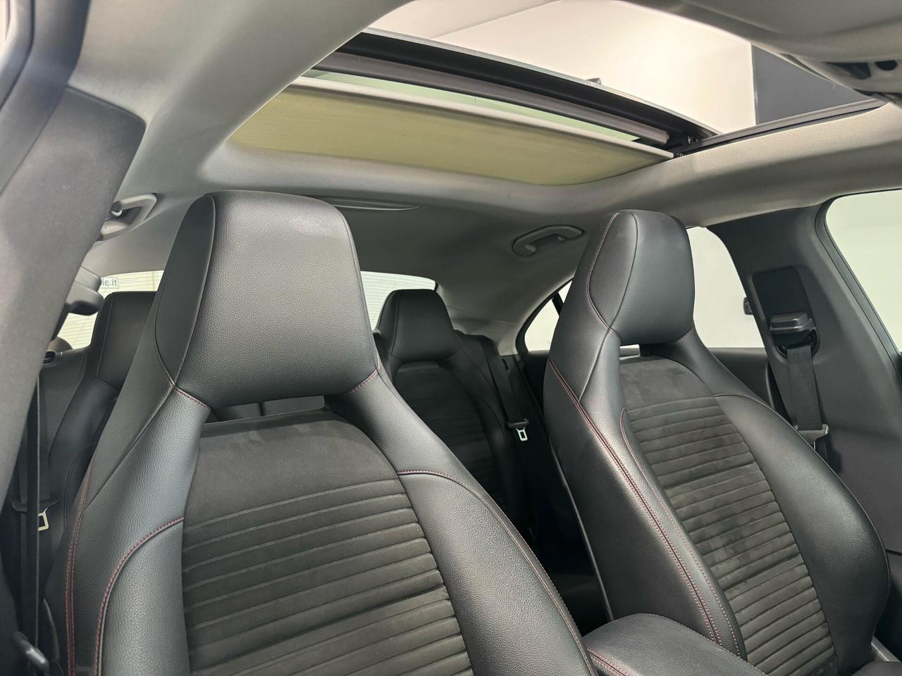 Mercedes-benz CLA 200 CLA 200 d 4Matic Automatic Premium