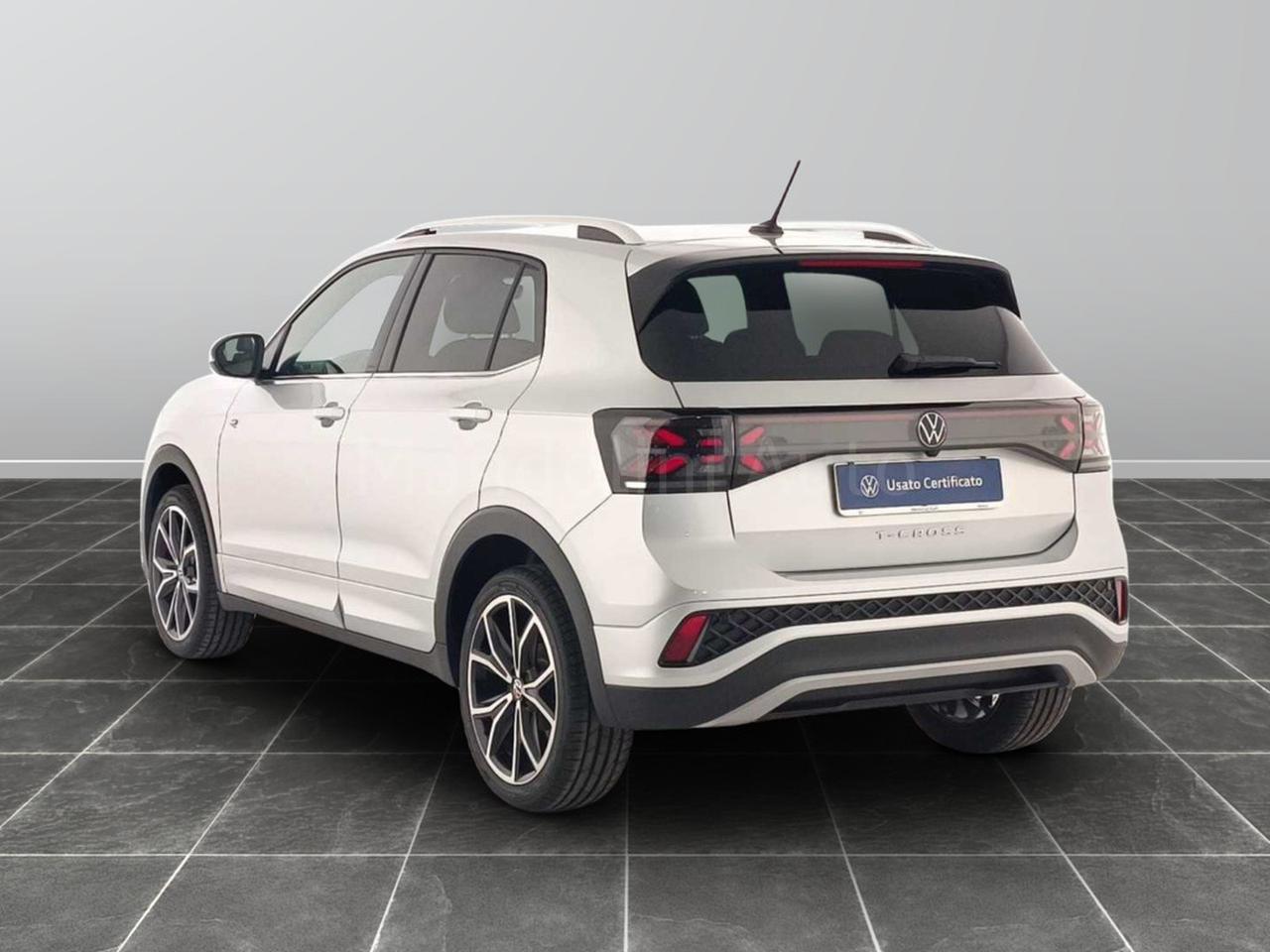 Volkswagen T-Cross 1.0 tsi 115cv r-line