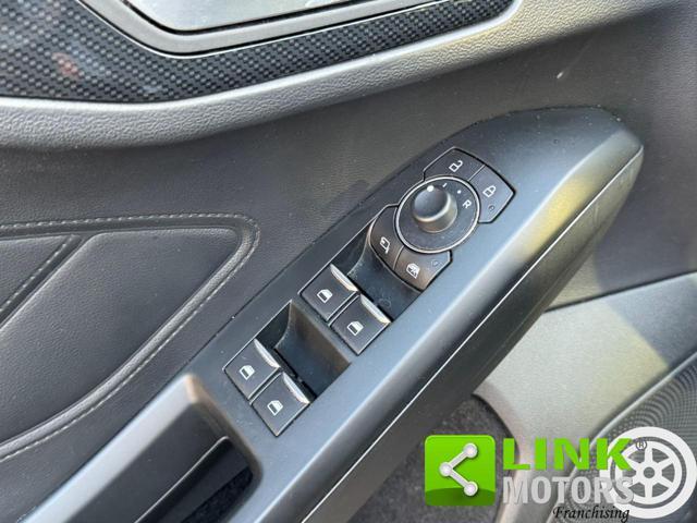 FORD Focus 1.0 EcoBoost Hybrid 125 CV MHEV St-Line