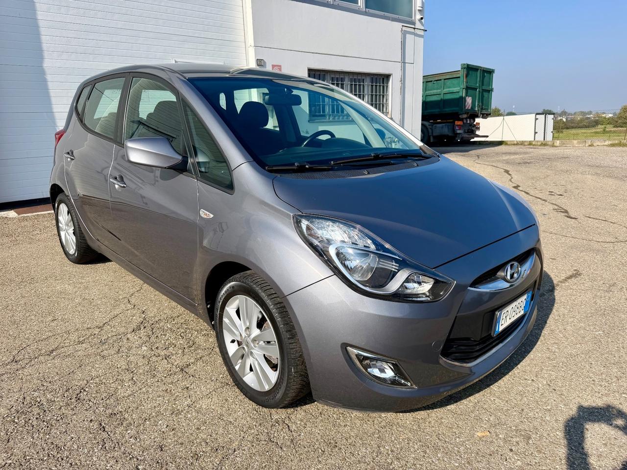 Hyundai iX20 1.4crdi 90cv 2013 91.000km catena sostituita