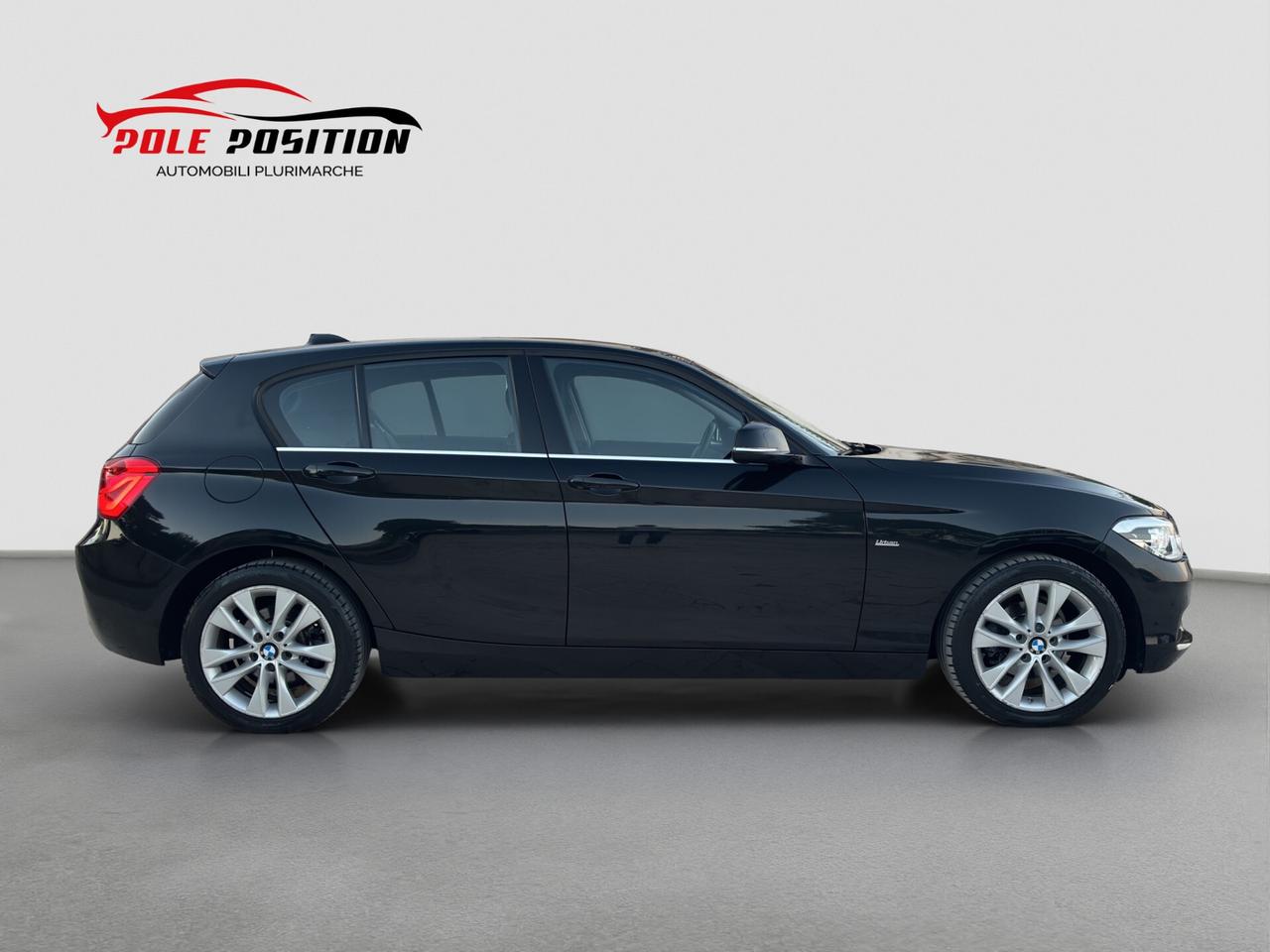 Bmw 116 116d 5p. Urban Steptronic