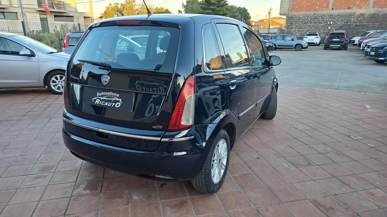 Lancia MUSA 1.3 Mjt 16V 95 CV S&S DPF Oro