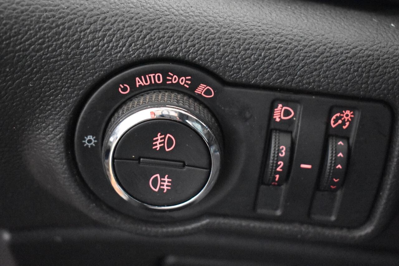 Opel Astra GTC 2.0 Cdti Cosmo S