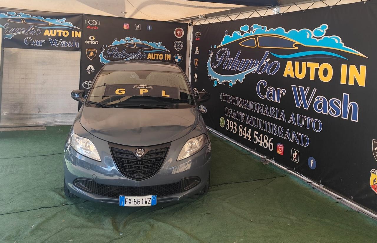 Lancia Ypsilon 1.2 69 CV 5 porte GPL Ecochic Gold