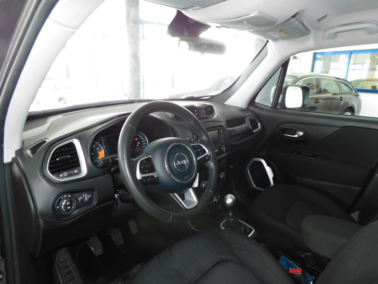 Jeep Renegade 1.6 E-TorQ EVO Longitude GPL