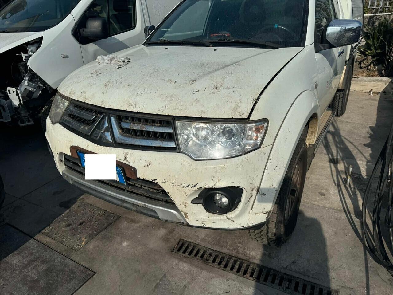 Mitsubishi L200 2.5 DI-D/178CV DC Intense Plus DPF