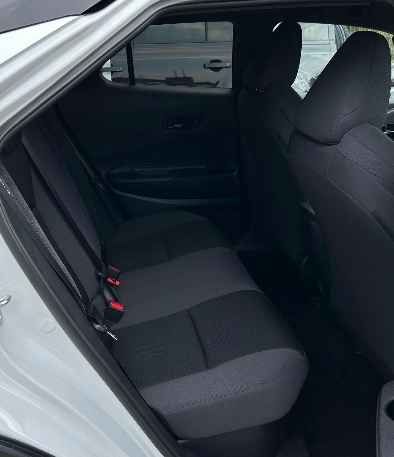 Toyota C-HR 1.8 HV Lounge