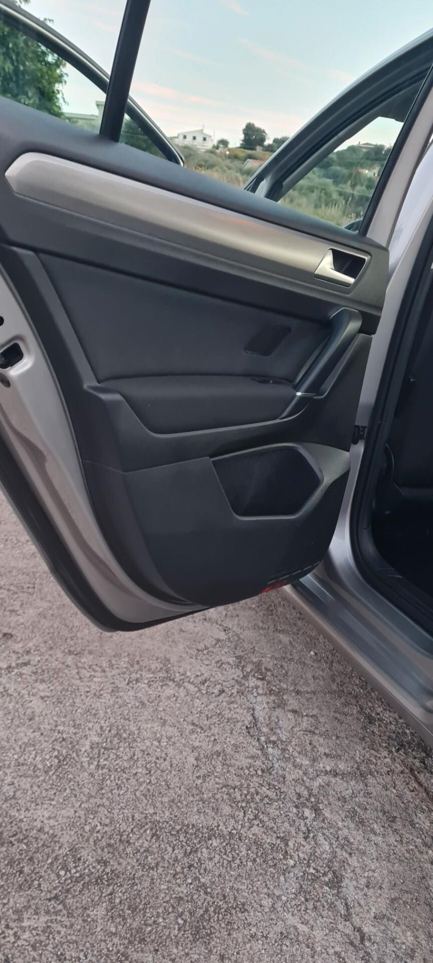Volkswagen Golf Sportsvan 1.6 TDI Trendline BlueMotion Technology