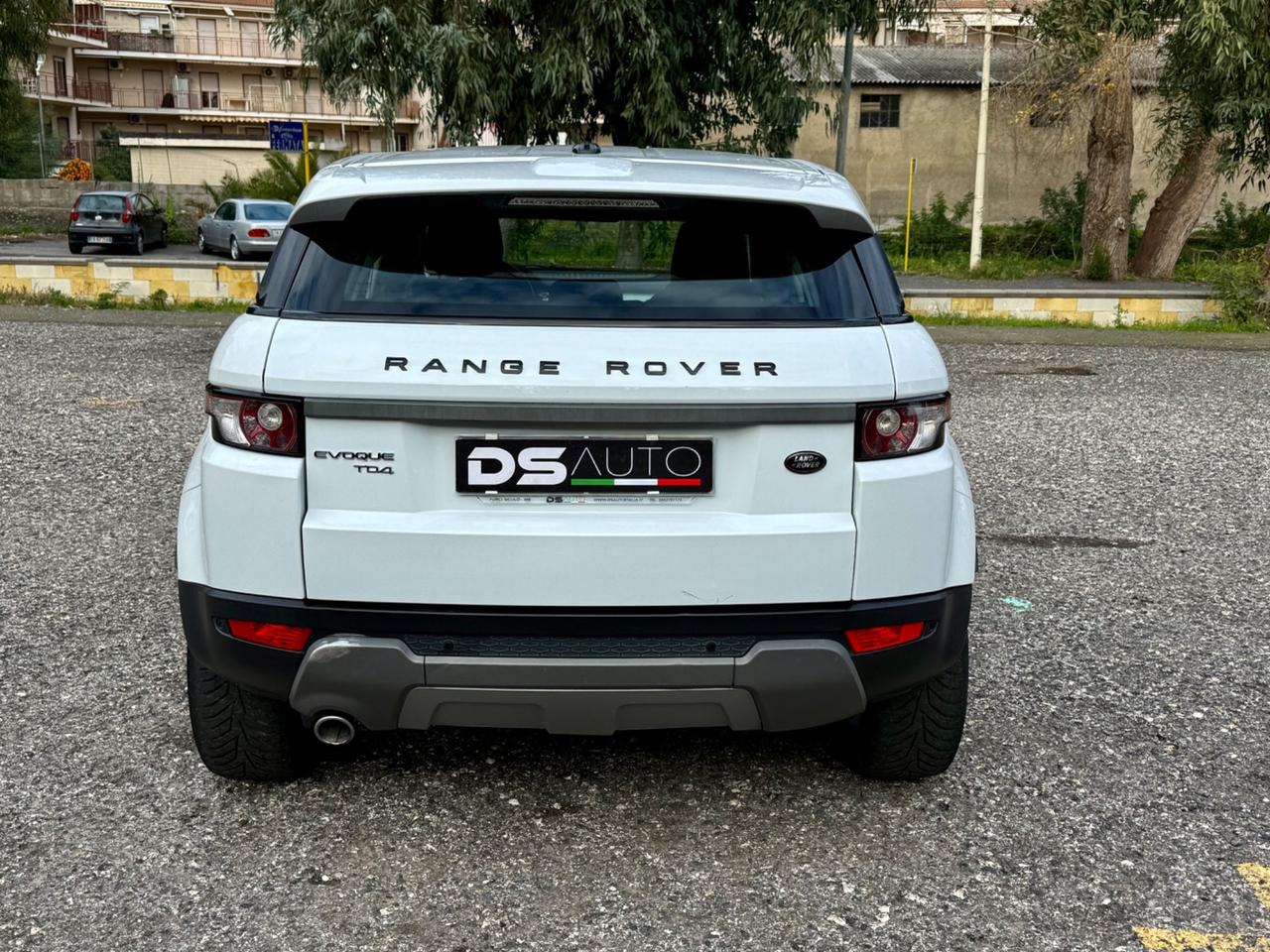 LAND ROVER RANGE EVOQUE 2.2 Sd4 DYNAMIC