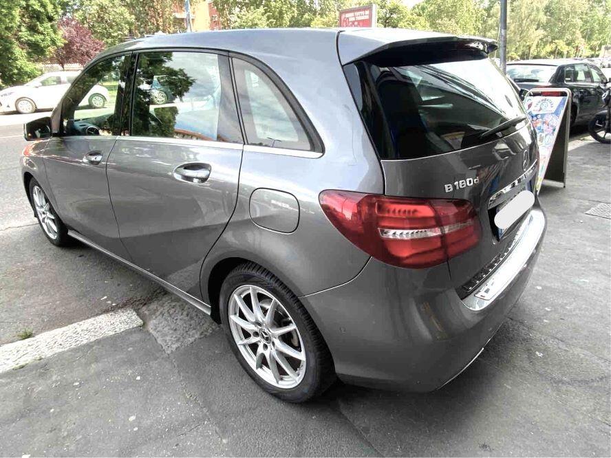 Mercedes-benz B 180 d Automatic Executive NAVY PREZZO REALE