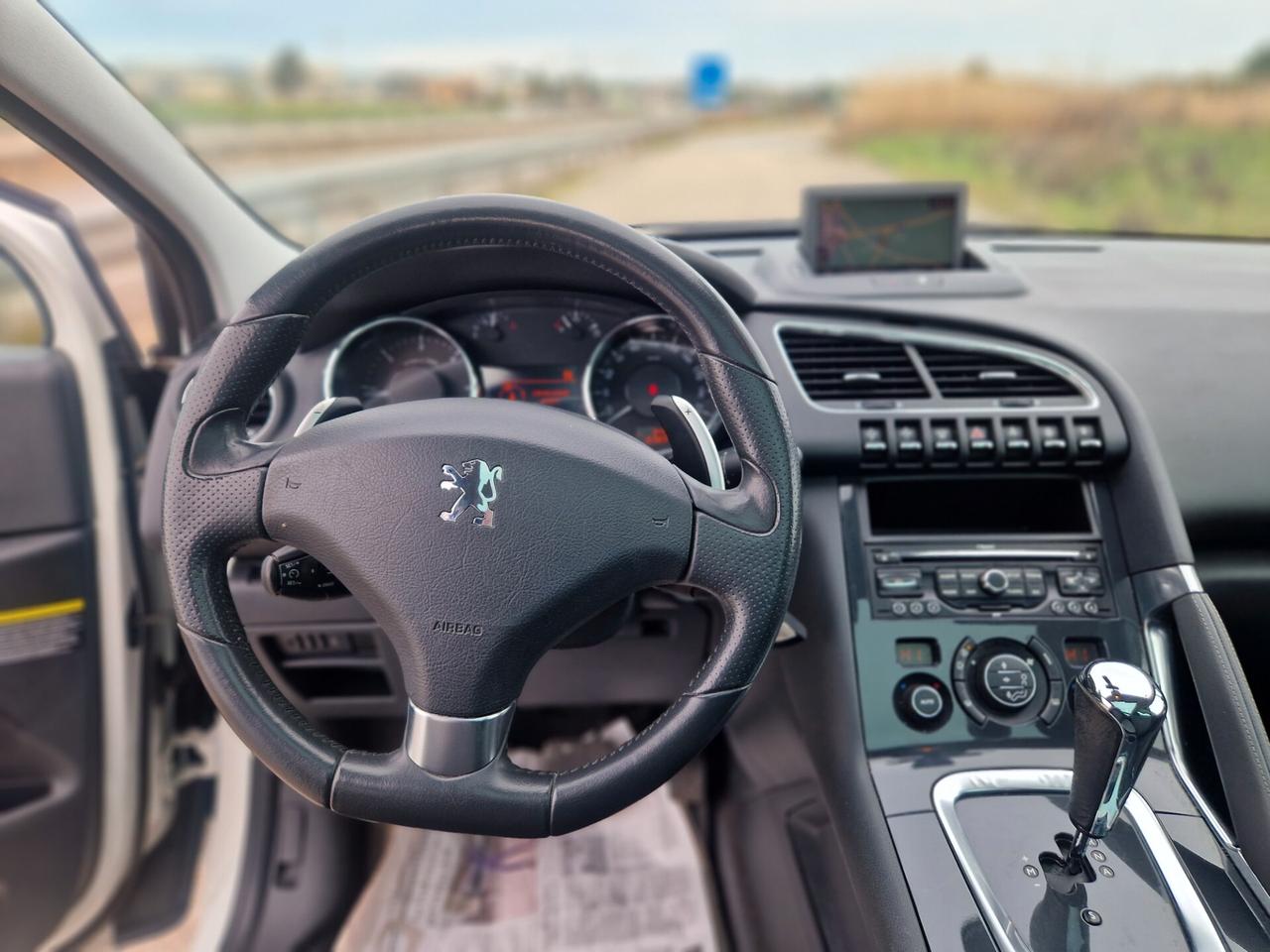 Peugeot 3008 1.6 e-HDi 112CV cambio robotizzato Stop&Start Allure