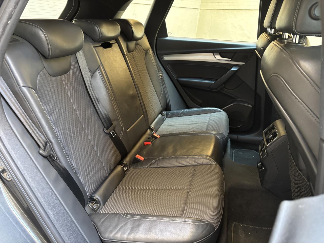 Audi Q5 2.0 tdi S line Plus s-tronic