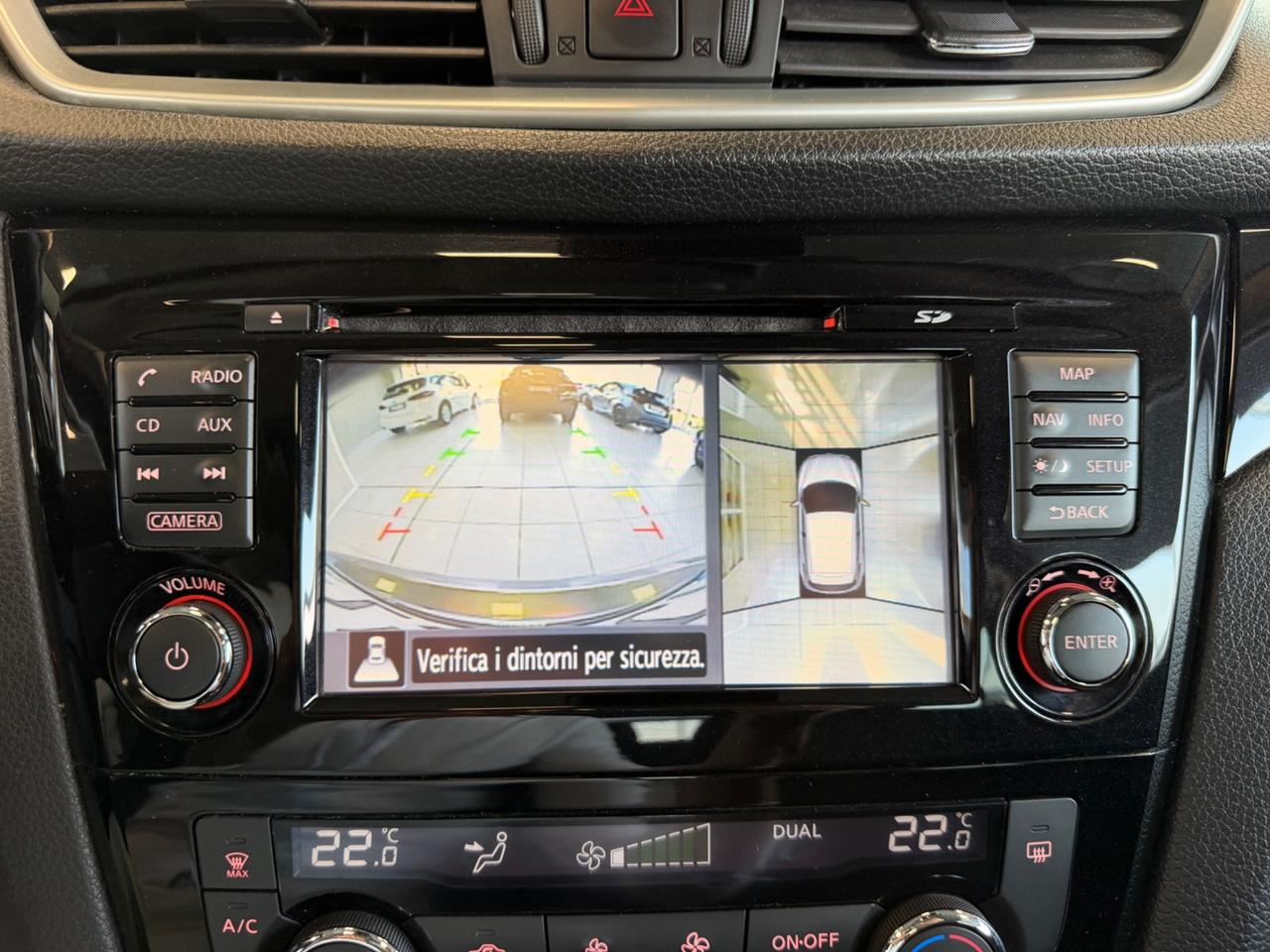 Nissan Qashqai 1.5 dCi N-Connecta