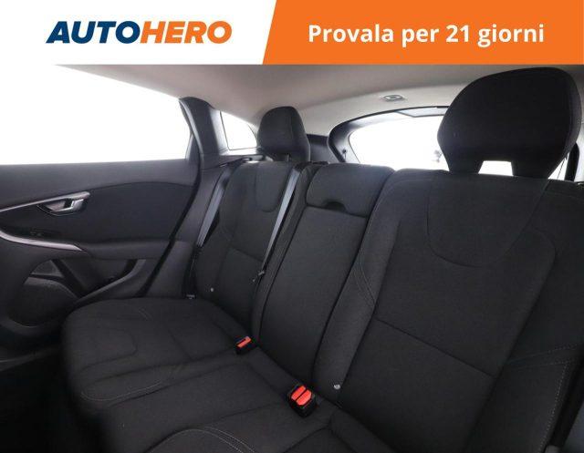 VOLVO V40 D2 Geartronic Kinetic