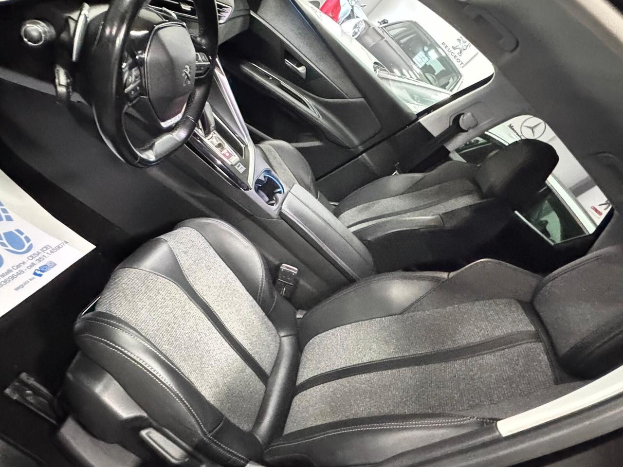 Peugeot 3008 BlueHDi 130 S&S Allure