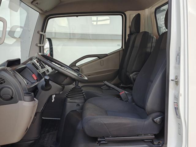 NISSAN Cabstar 35.13 NT400 3.0 130CV Ribaltabile Trilaterale