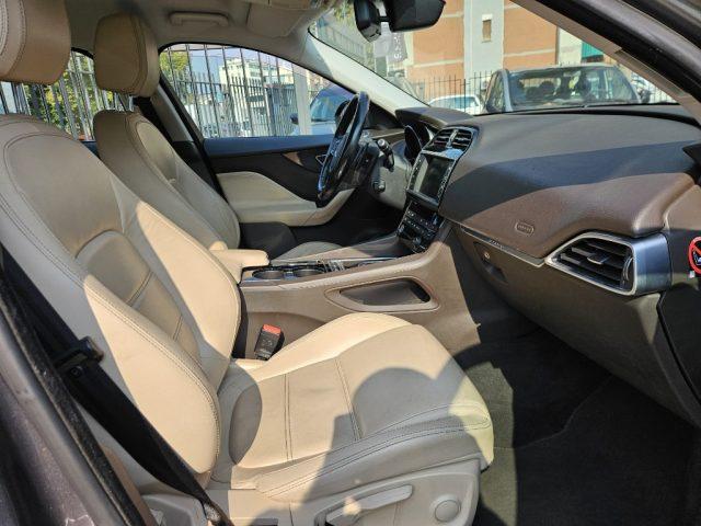 JAGUAR F-Pace 2.0 D 180 CV AWD aut.