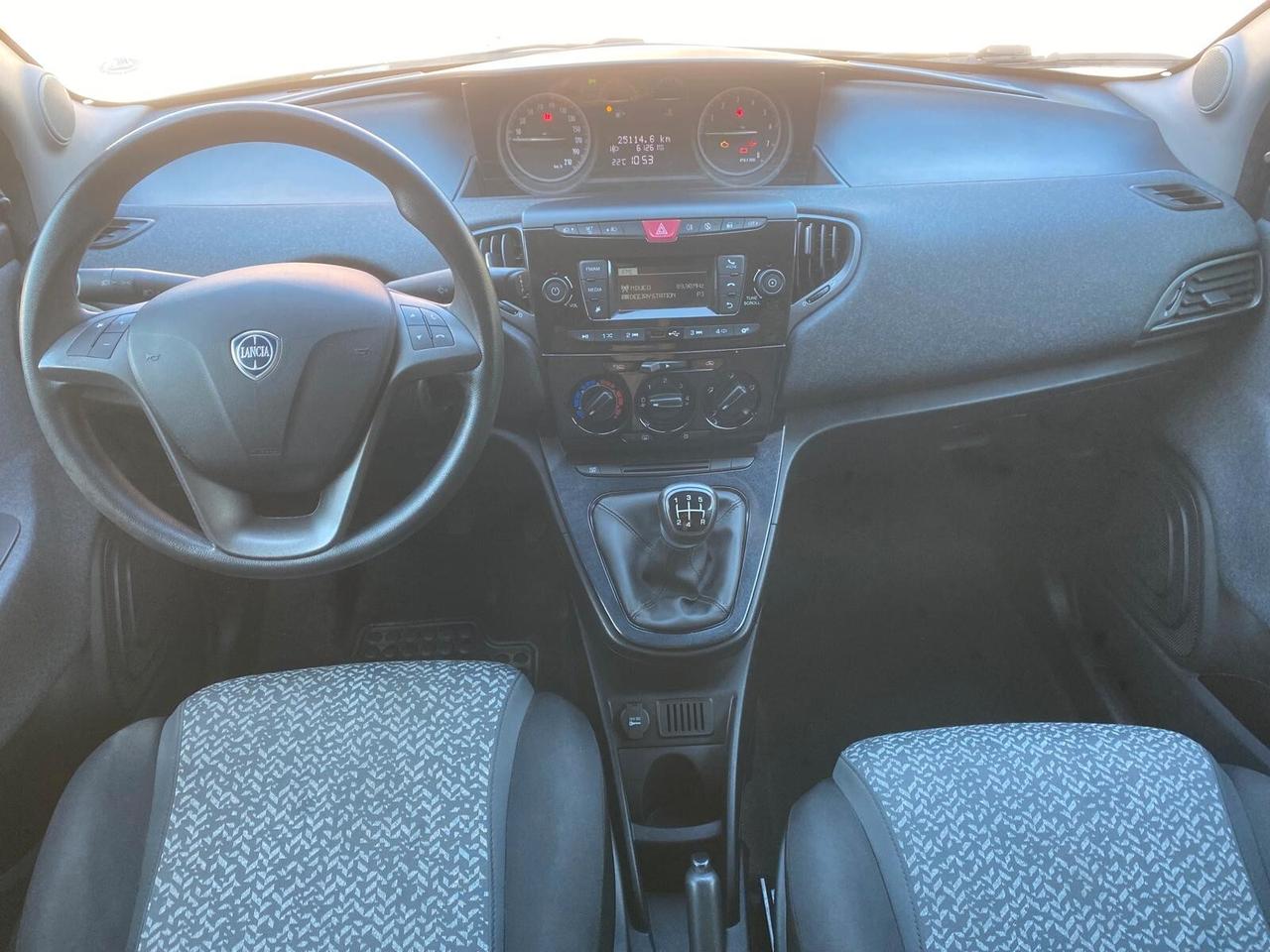 Lancia Ypsilon 1.2 69 CV 5 porte S&S Gold