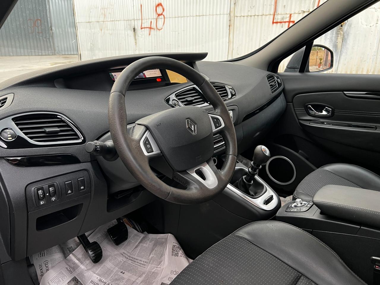 Renault Scenic Scénic X-Mod 1.6 dCi 130CV Dynamique