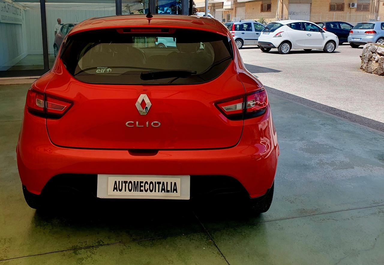 Renault Clio 1.2 Benz. - 2015 - KM. 65.000