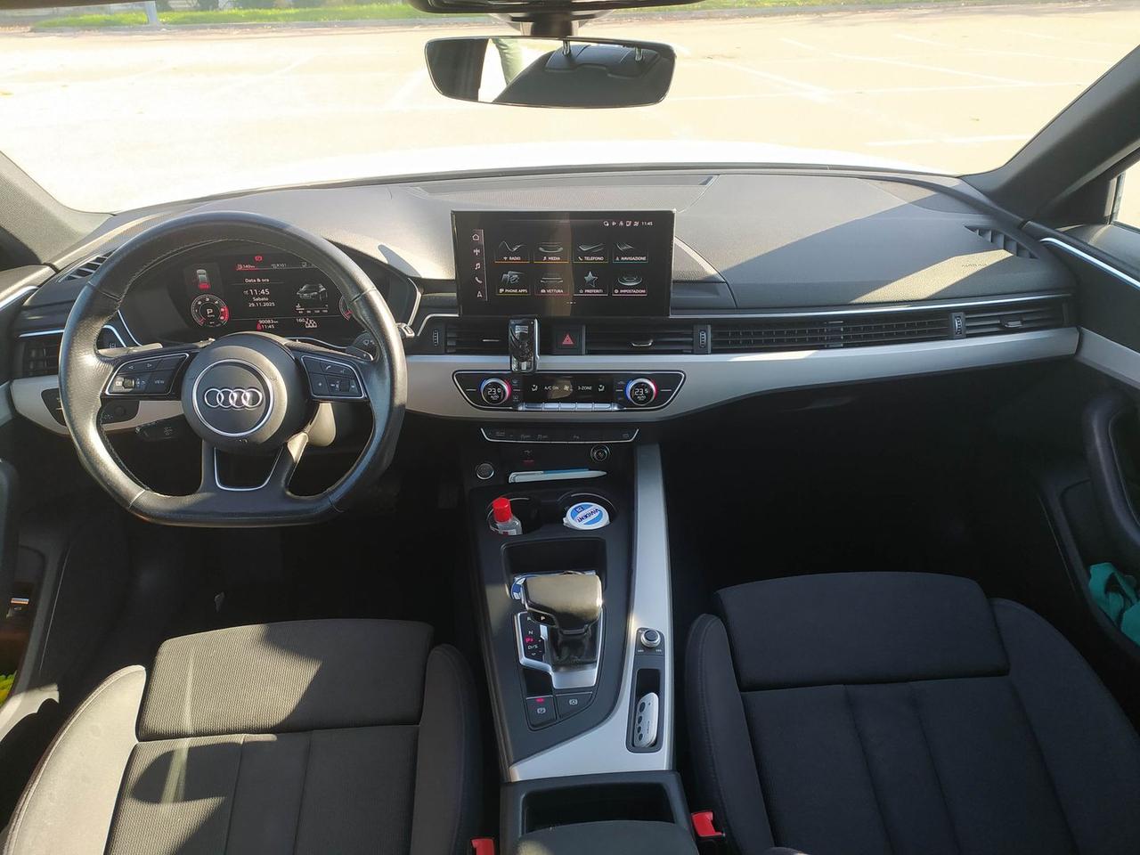 Audi A4 Business Advanced 2.0 35 TDI MHEV #8151