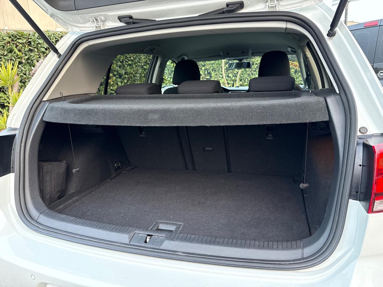 VOLKSWAGEN GOLF 7 BUSINESS 1.6 TDI 105CV