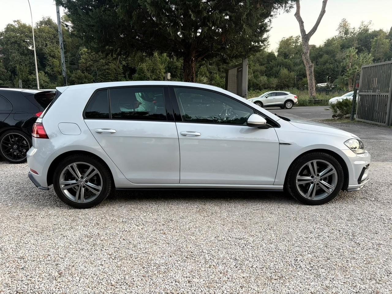 Volkswagen Golf 1.4 TSI R-Line Executive BlueMotion Technology