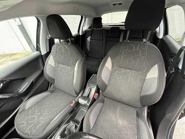 Peugeot 2008 PureTech 82 Active