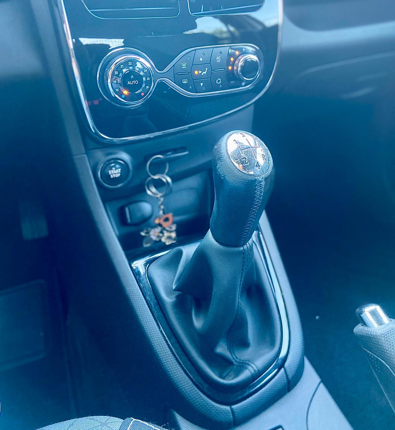 Renault Clio 1.5 dCi (66kw) 90cv 5p. Energy