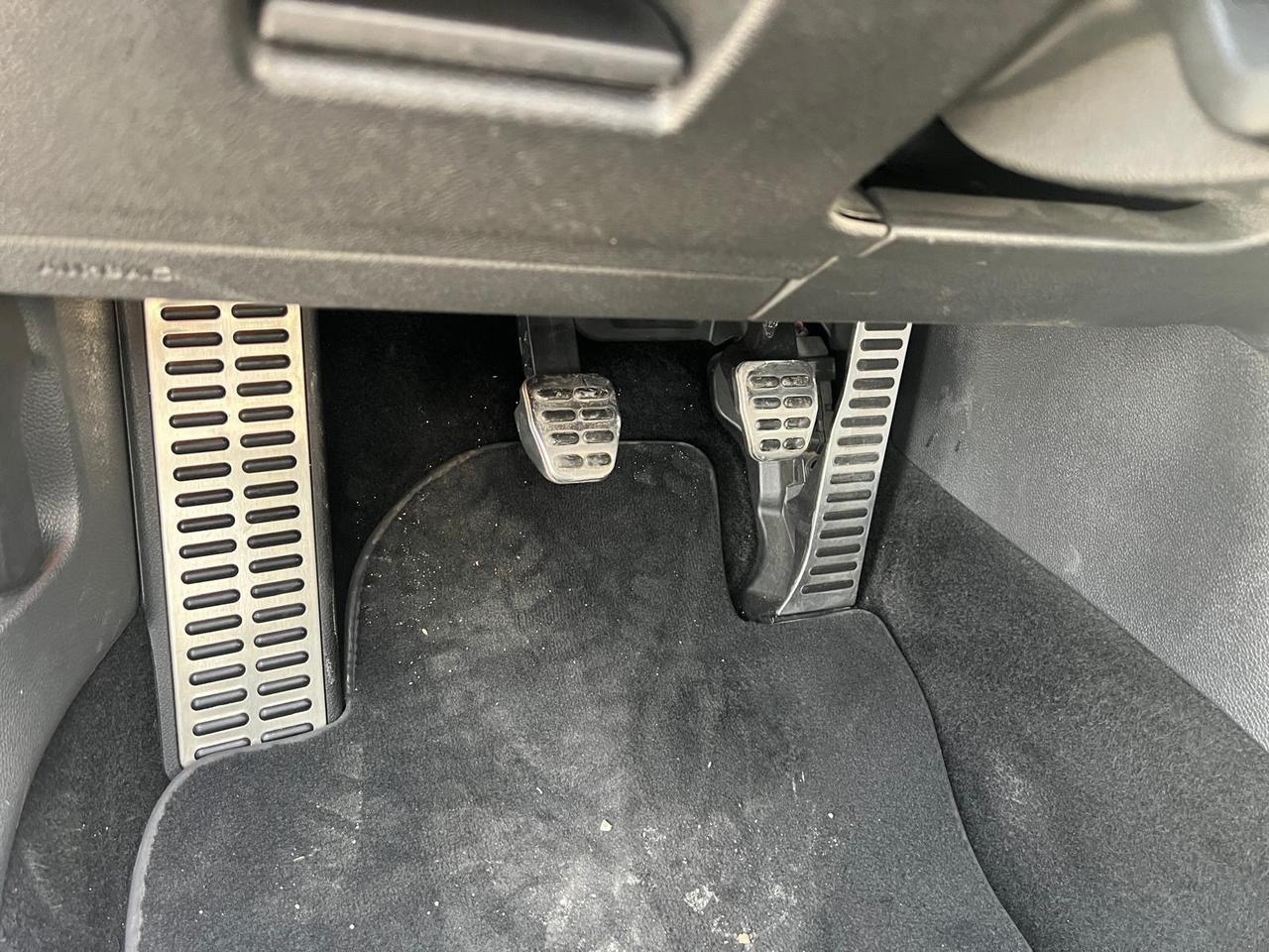 Volkswagen Golf GTI 2.0 TSI 5p.