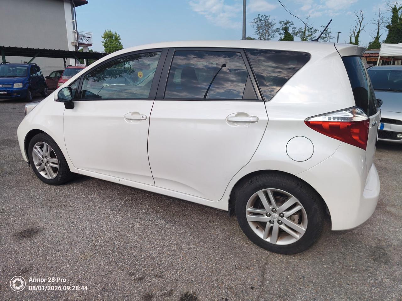 Toyota Verso-S 1.3 MT Style