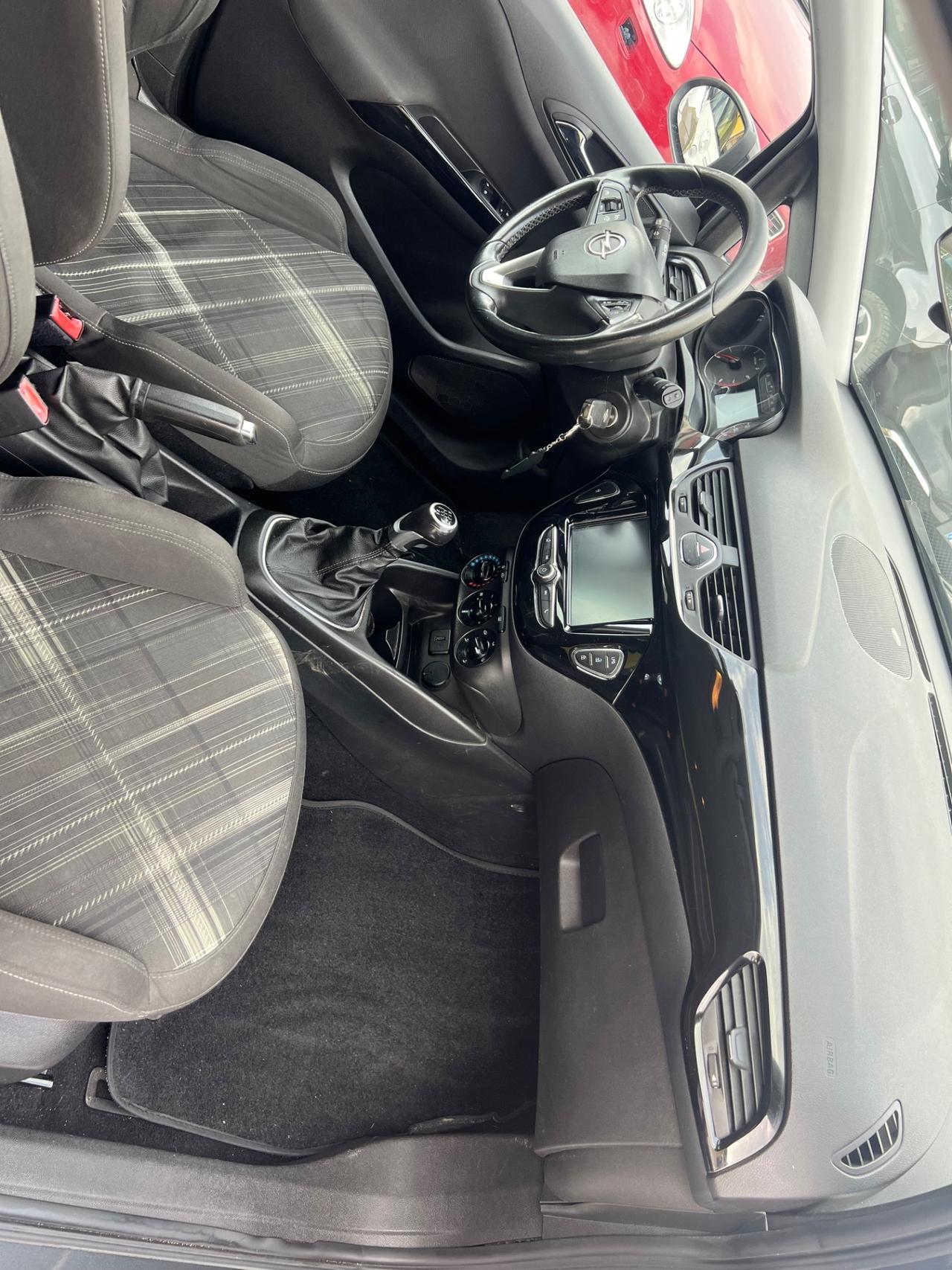 Opel Corsa 1.4 90CV GPL Tech 5 porte Innovation