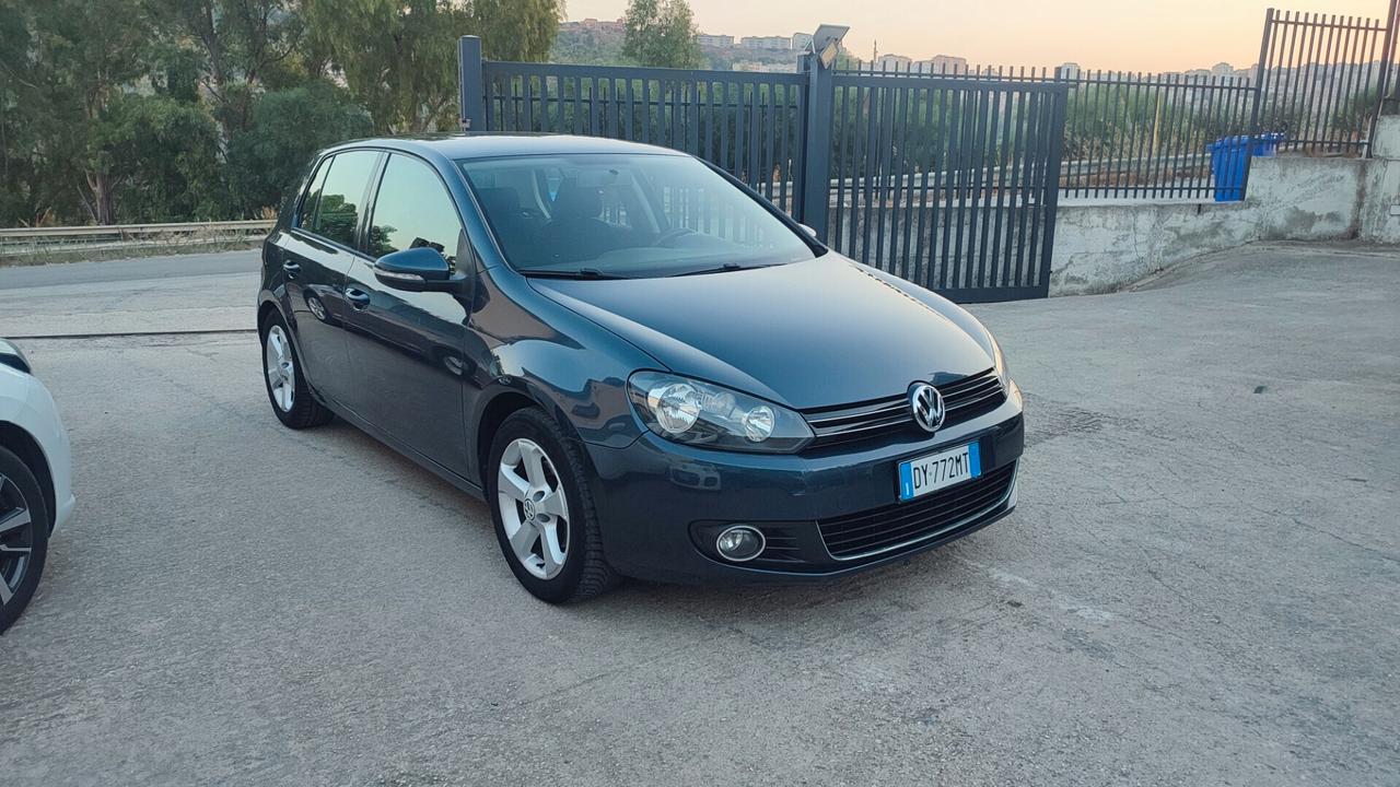 Volkswagen Golf 1.6 TDI DPF 5p. Highline