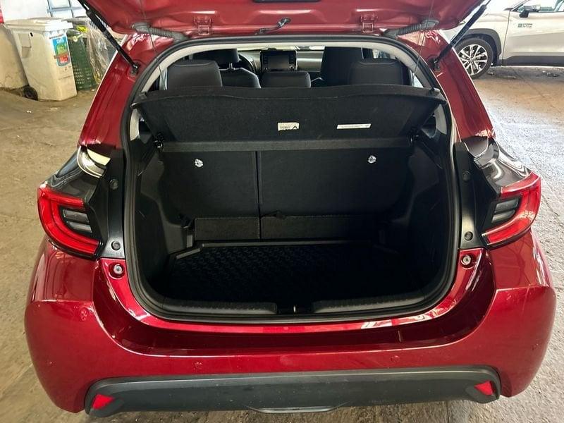 Toyota Yaris Yaris 1.5 Hybrid 5 porte Trend + SENSORI DI PARCHEGGIO + COMFORT PACK AREA C FREE