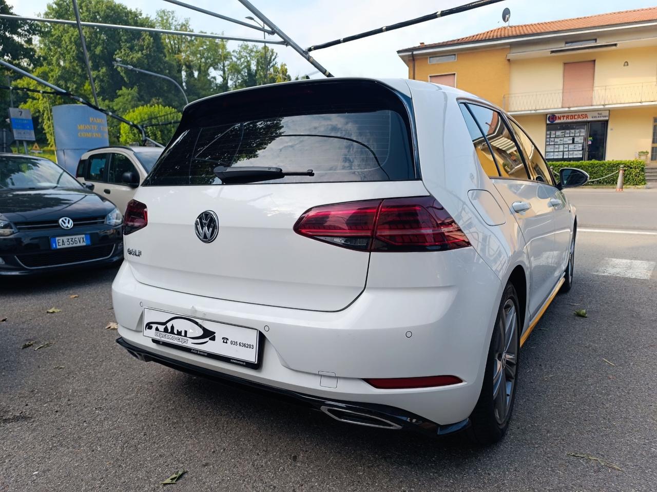 Volkswagen Golf 1.5 TSI DSG R-LINE Sport 150 CV