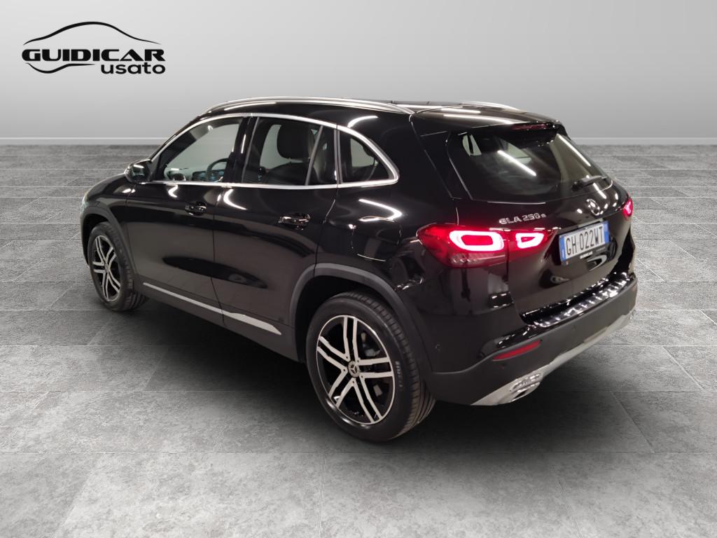 Mercedes-Benz GLA-H247 2020 - GLA 250 e phev (eq-power) Sport Plus auto