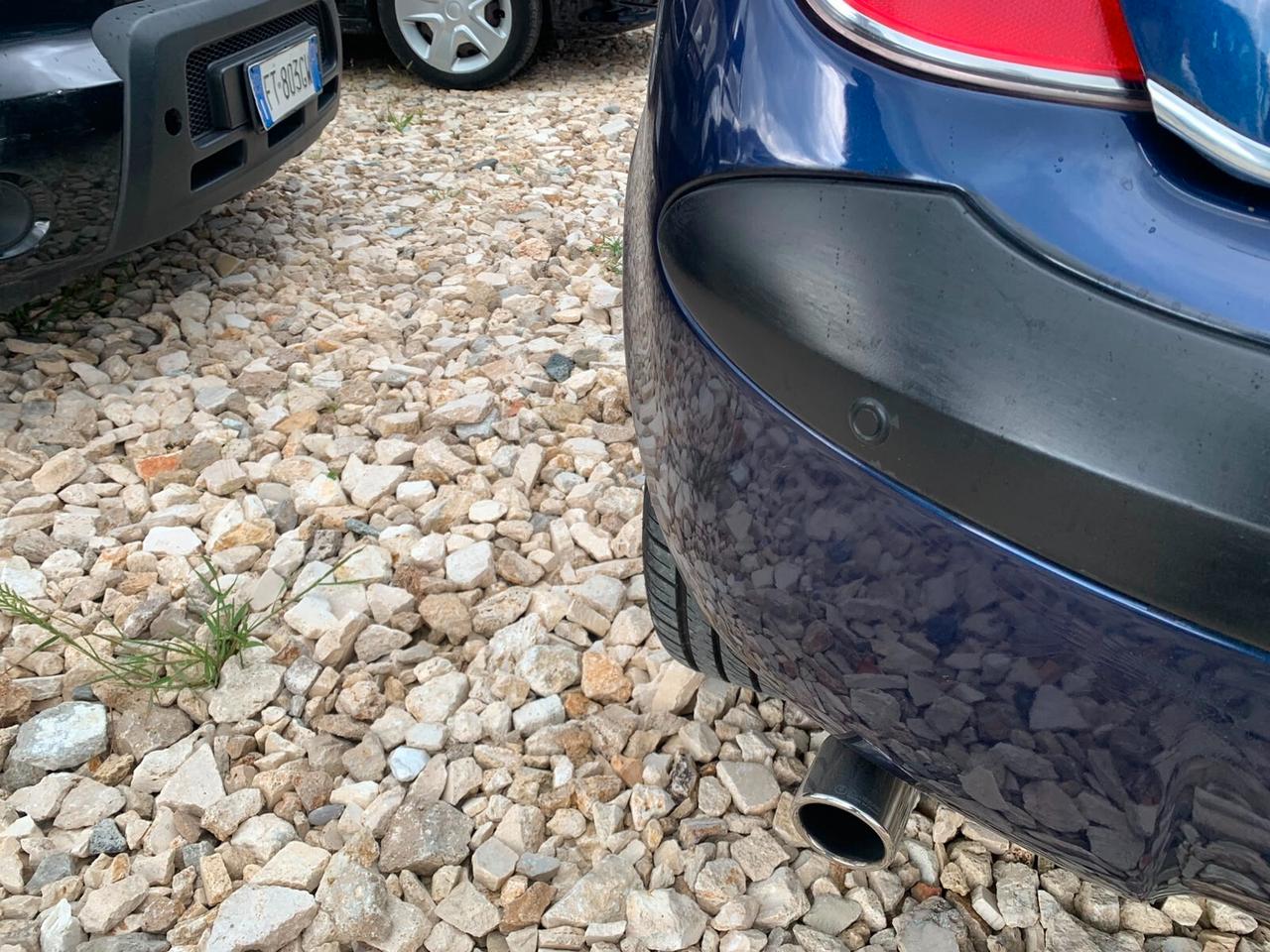 Lancia Ypsilon 1.4 16V Platino