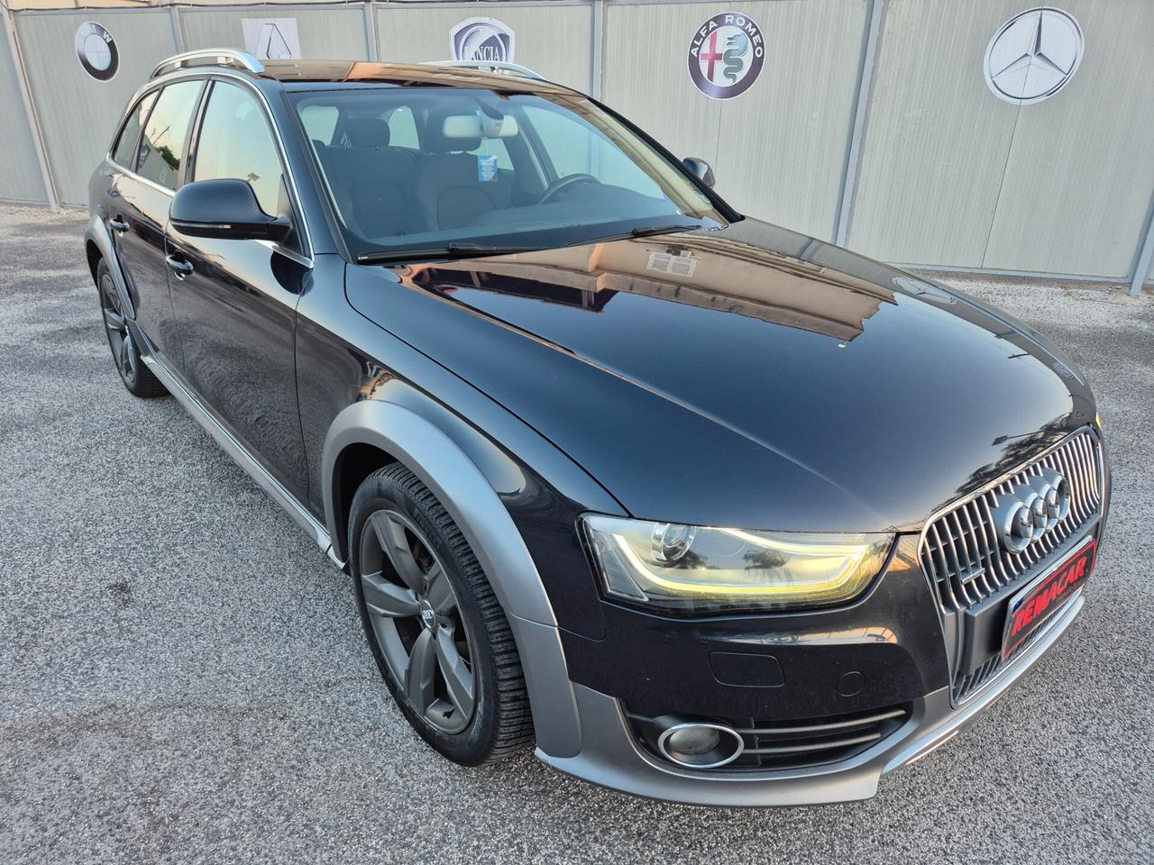 Audi A4 ALLROAD RESTAYLING 2.0 TDI 190 CV S tronic NUOVA FULL 2015