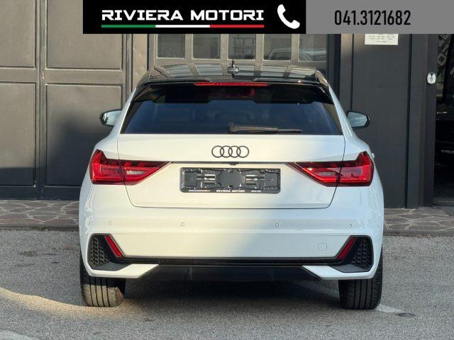 AUDI A1 SPB 30 TFSI S tronic Black Line