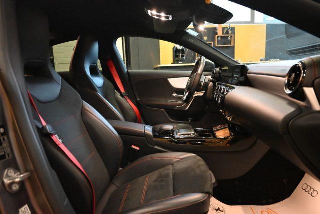 MERCEDES-BENZ CLA 35 AMG COUPE' 4MATIC AUTO 306CV BLACKEDITION PREMIUM FULL
