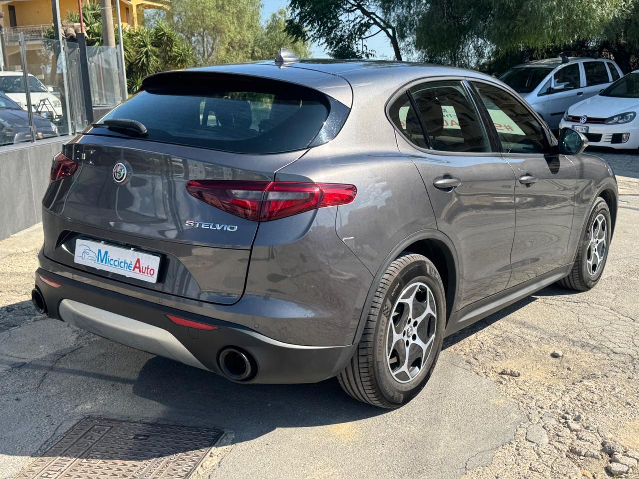 ALFA ROMEO STELVIO 2.2 160 CV SUPER FULL IVA ESPOSTA