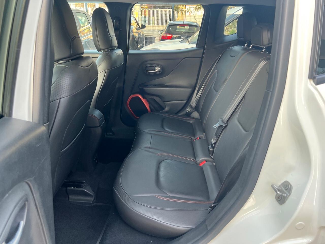 Jeep Renegade 1.6 mjt 120cv Limited fwd PELLE/NAVI/18; PERFETTA